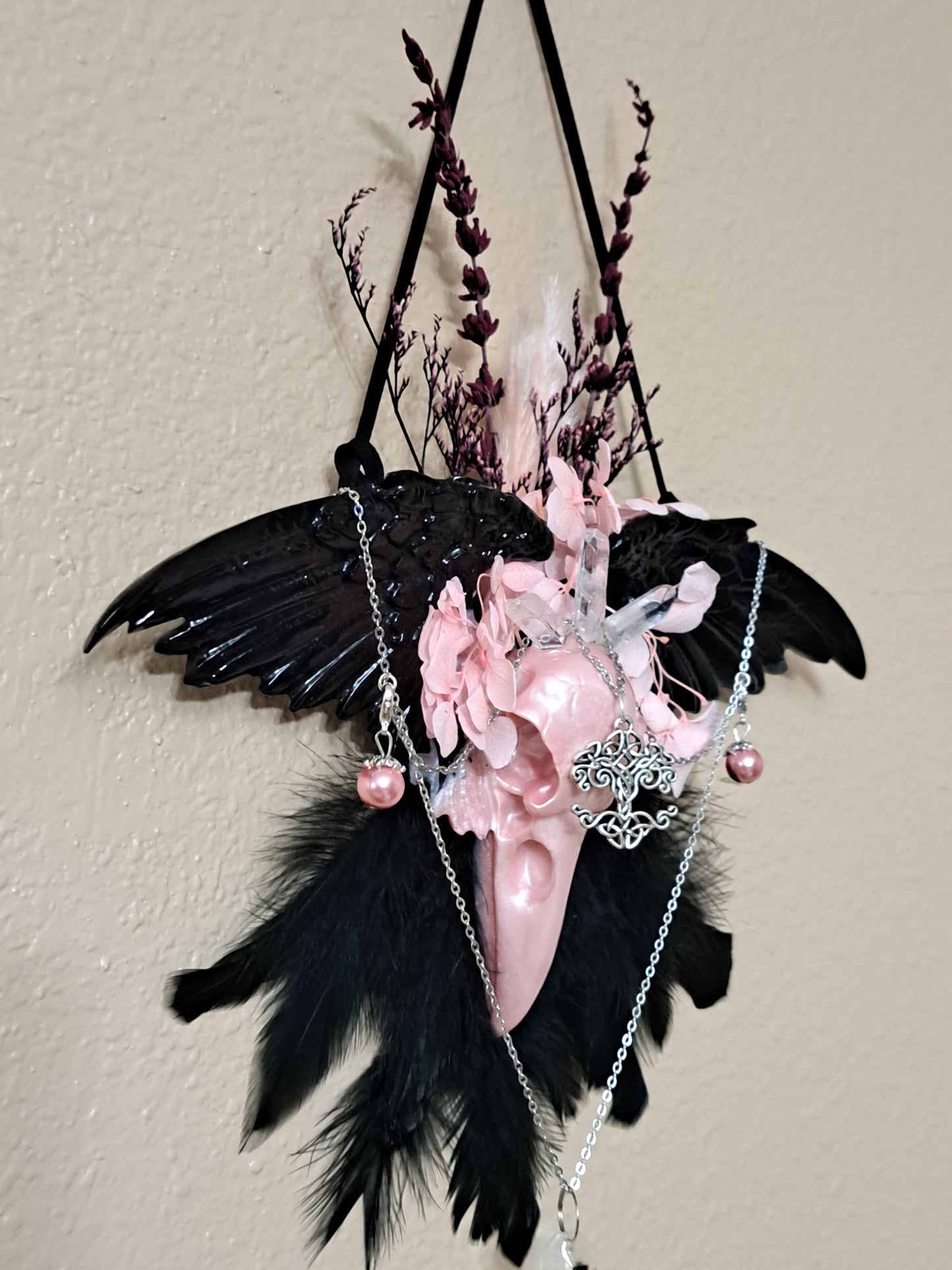 Handcrafted Winged Raven Skull Wall Hanging – One-of-a-Kind Gothic Botanical Decor