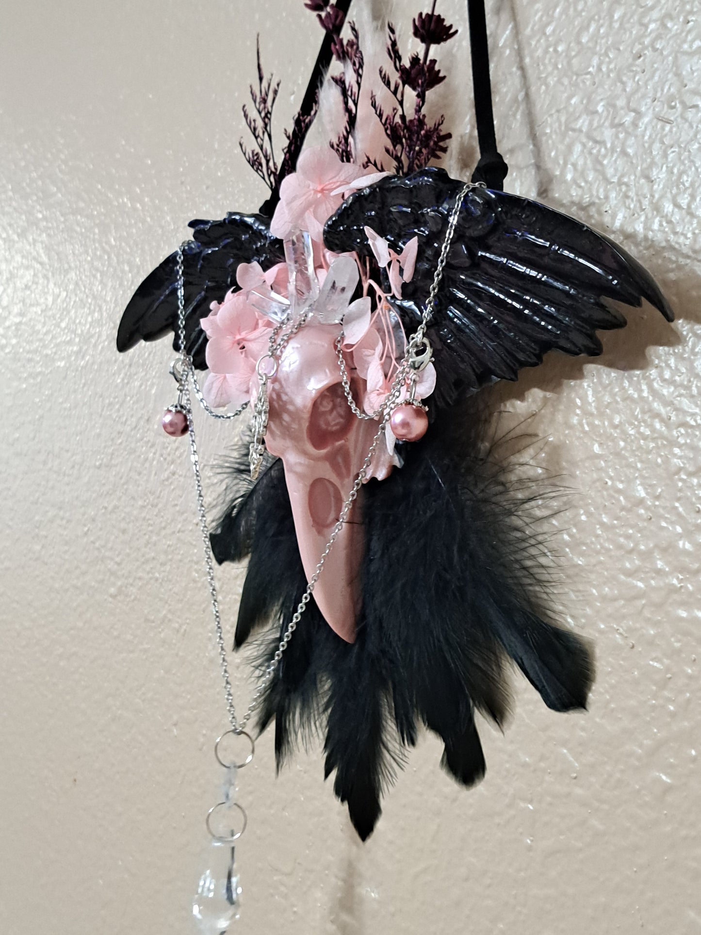 Handcrafted Winged Raven Skull Wall Hanging – One-of-a-Kind Gothic Botanical Decor